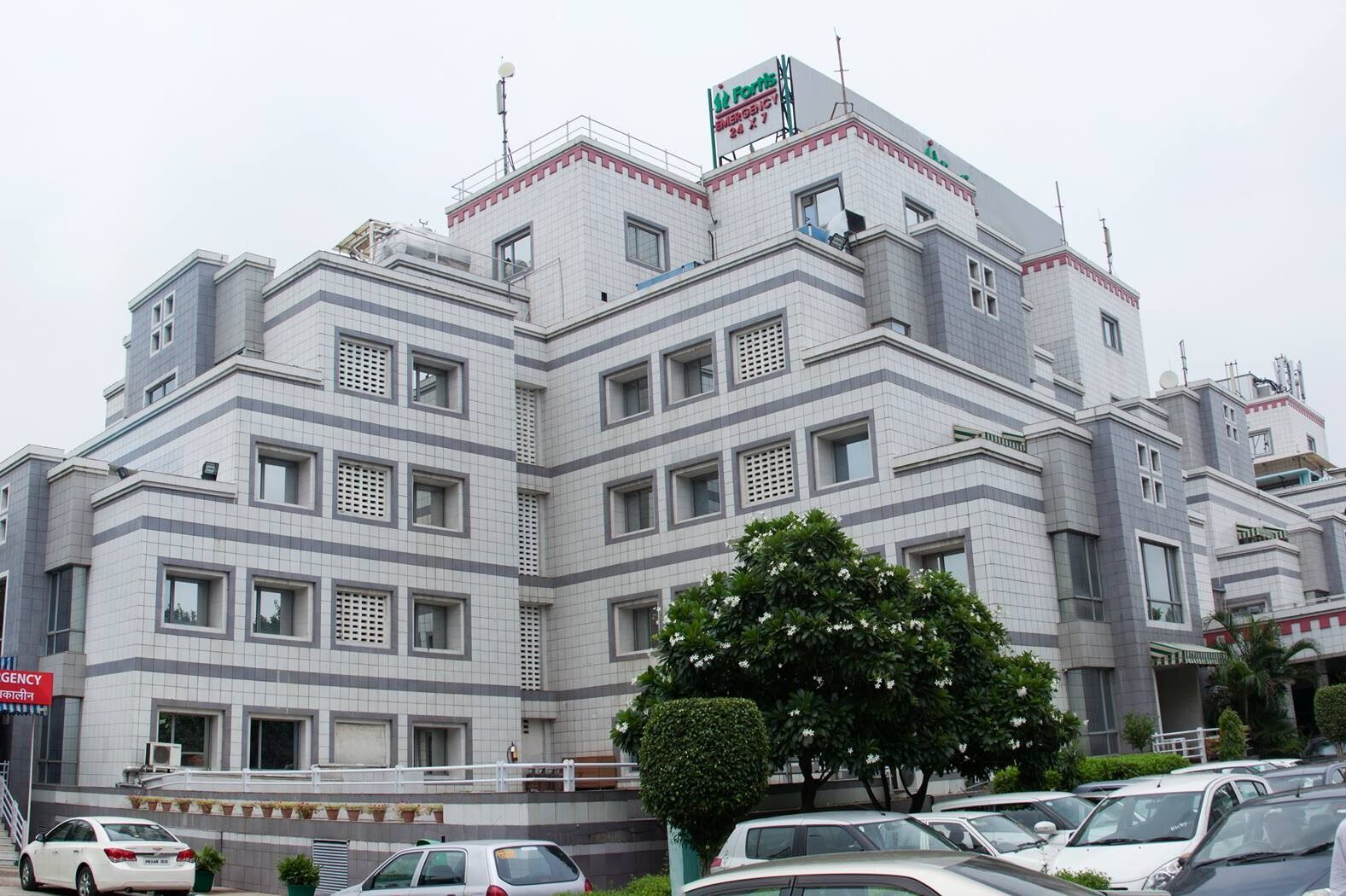 Fortis Flt. Lt. Rajan Dhall Hospital Vasant Kunj, (Fortis Hospital, Vasant Kunj)